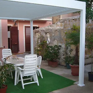 Casa vacanze Casa Indipendente Con Ampia Veranda, Portopalo Di Capo Passero
